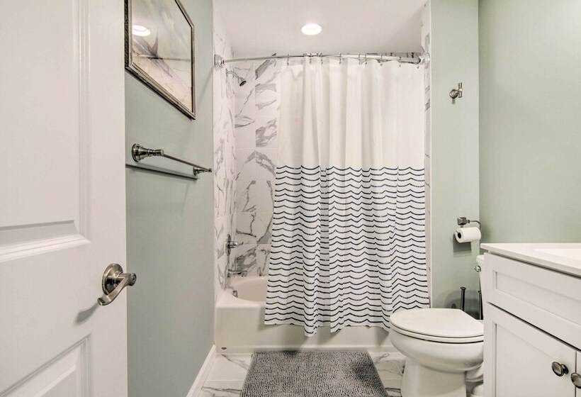 Ocean View Home W/ Grill ~ 4 Mi To Bethany Beach!