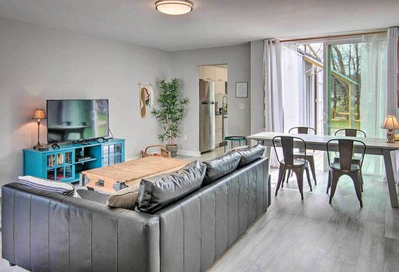 Old Fort Shipping Container House Near Trails