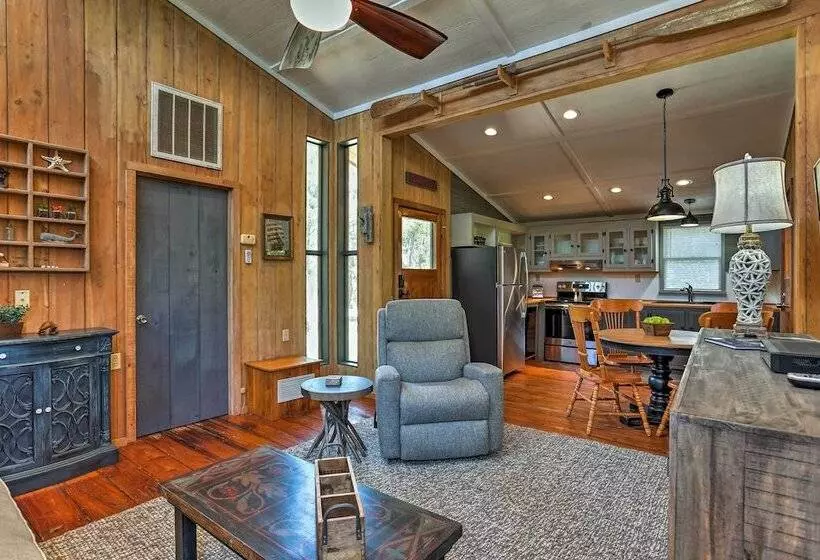 Outer Banks Island Cottage   1 Mi To Frisco Beach!