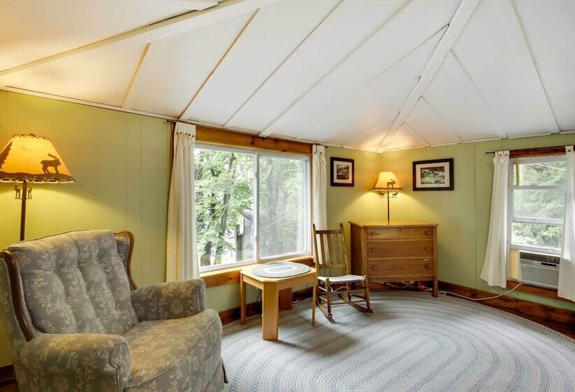 Peaceful Fisherman S Paradise W/ Deck + Fire Pit!