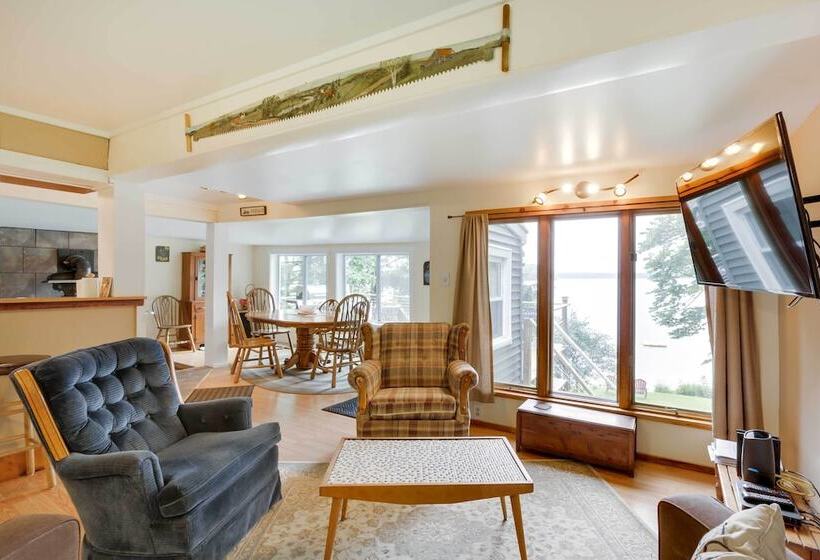 Peaceful Fisherman S Paradise W/ Deck + Fire Pit!