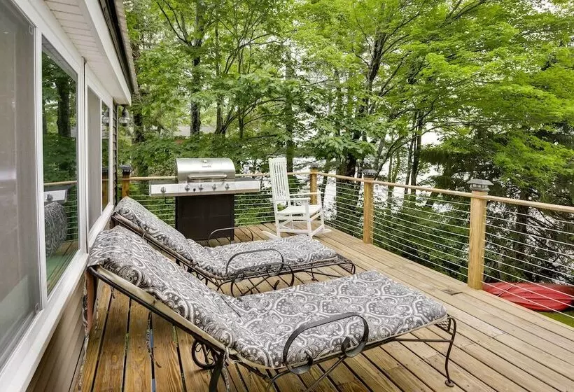 Peaceful Fisherman S Paradise W/ Deck + Fire Pit!