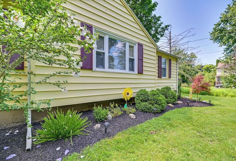 Pet Friendly Auburn Home Near Owasco Lake!