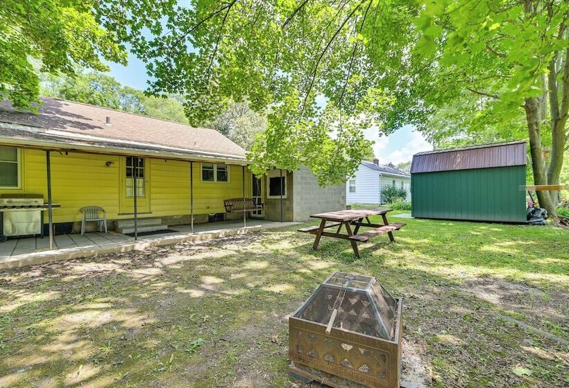 Pet Friendly Auburn Home Near Owasco Lake!