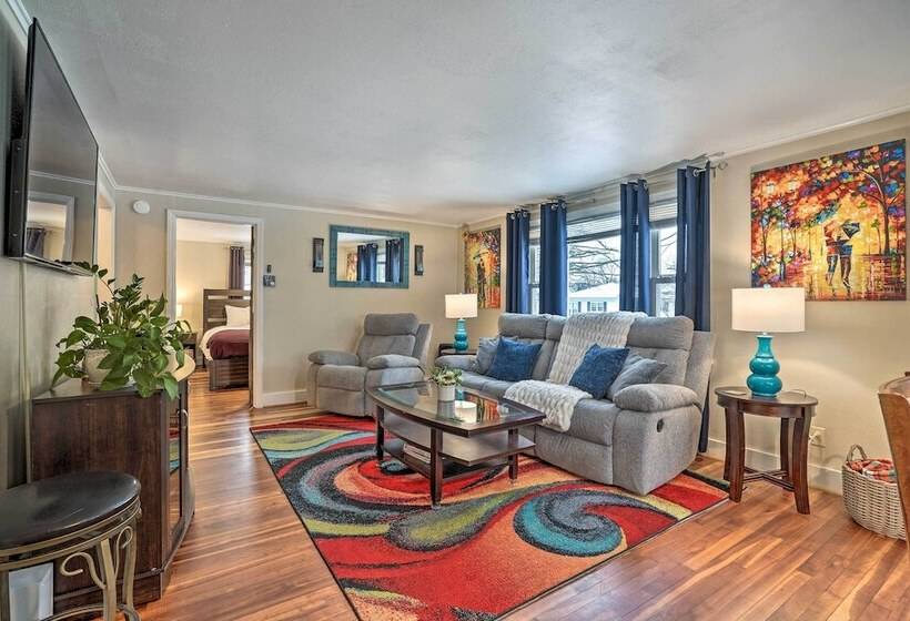 Pet Friendly Auburn Home Near Owasco Lake!