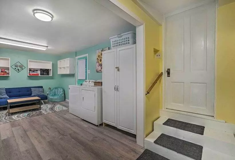 Pet Friendly Auburn Home Near Owasco Lake!