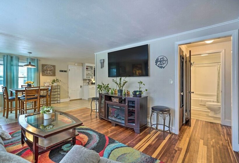 Pet Friendly Auburn Home Near Owasco Lake!