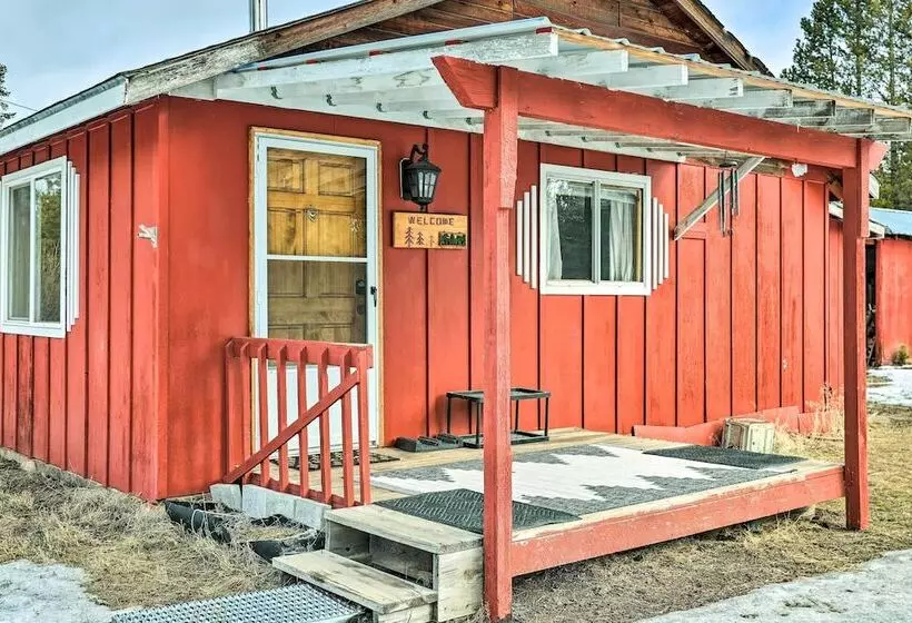 Private La Pine Cabin Rental: 30 Mi To Bend!