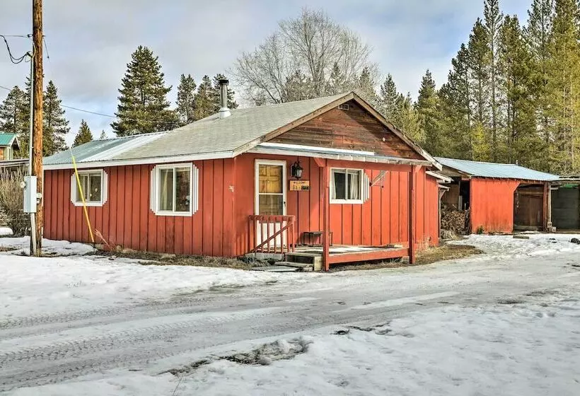 Private La Pine Cabin Rental: 30 Mi To Bend!