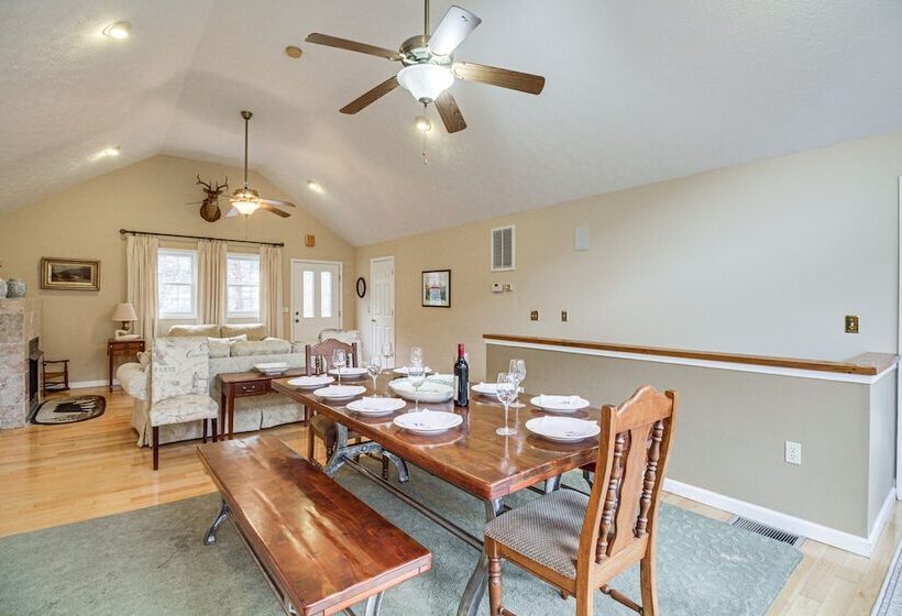 Resort Home On Mountain Golf Course W/ Deck & View