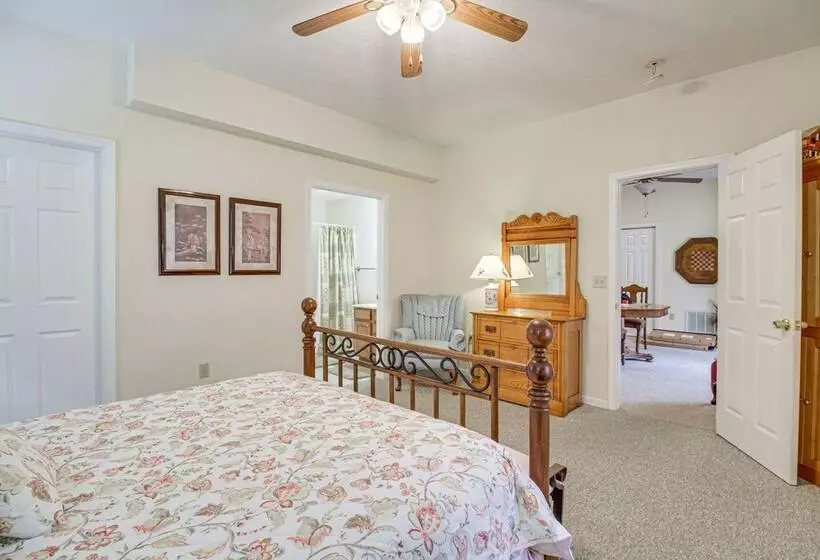 Resort Home On Mountain Golf Course W/ Deck & View