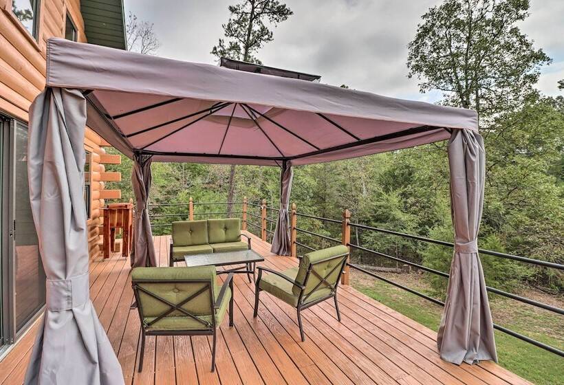 Rural Wooded Cabin Near Trophy Trout Fishing!