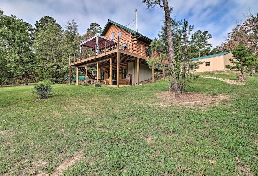 Rural Wooded Cabin Near Trophy Trout Fishing!