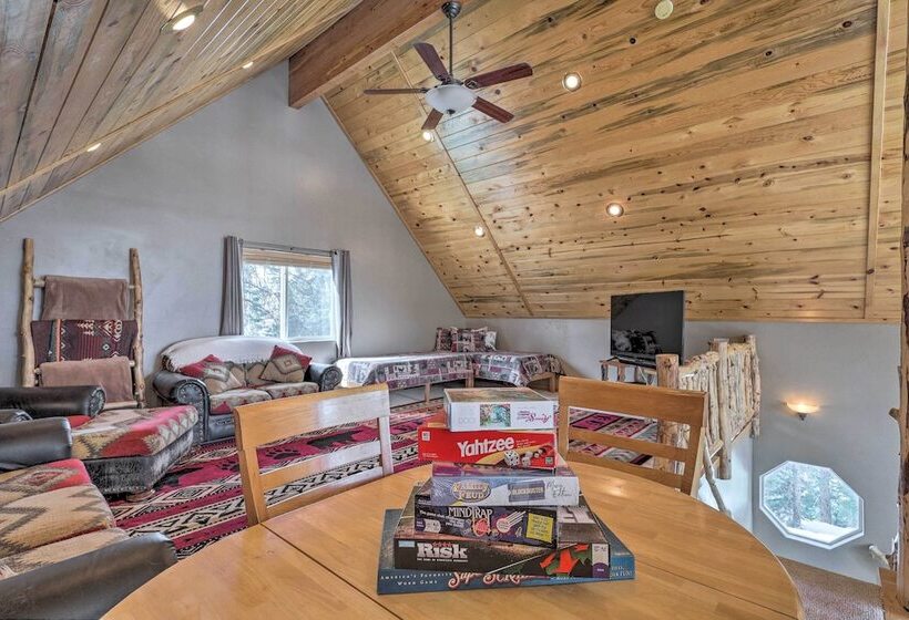 Cabin W/ Deck & Fire Pit In Duck Creek Village