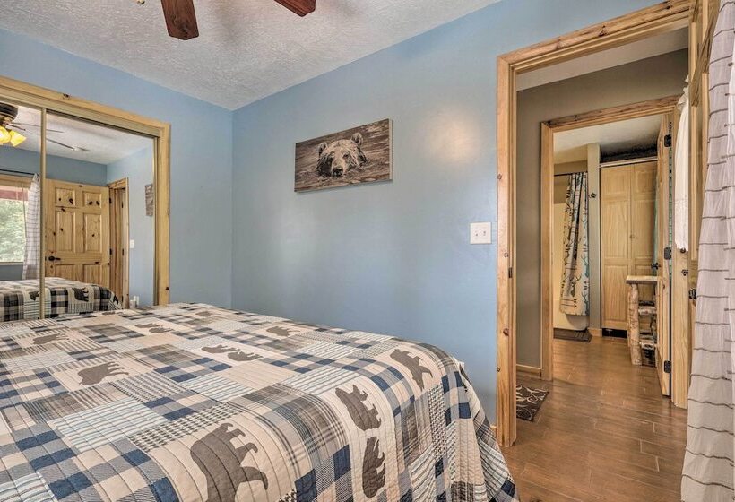 Cabin W/ Deck & Fire Pit In Duck Creek Village