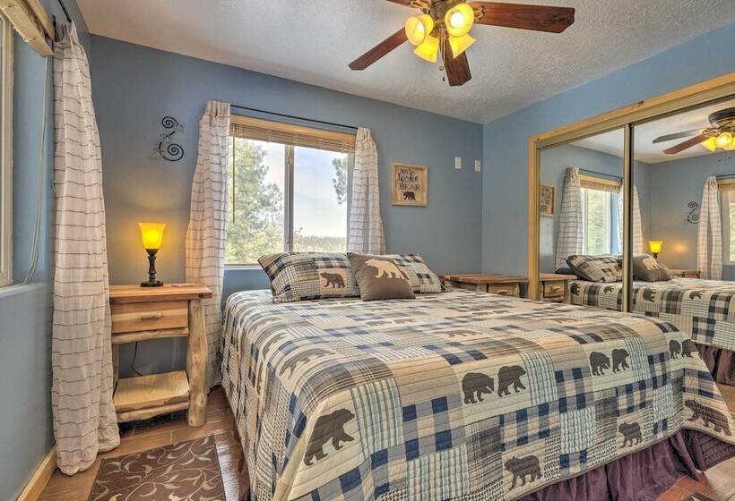 Cabin W/ Deck & Fire Pit In Duck Creek Village