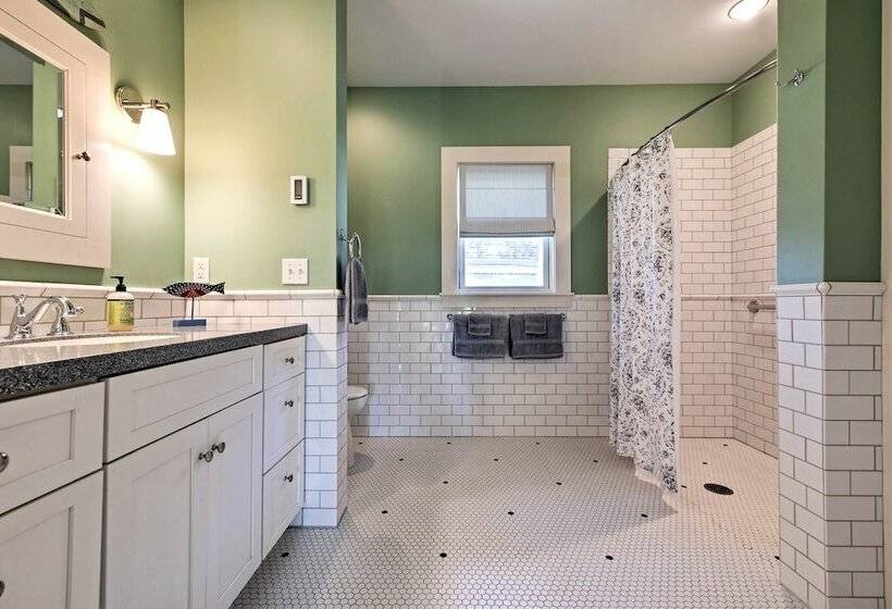 Southwest Harbor Home 3 Min To Acadia Natl Park