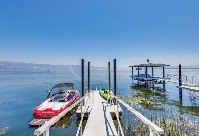 Spacious Lakeport House On Clear Lake W/ Dock