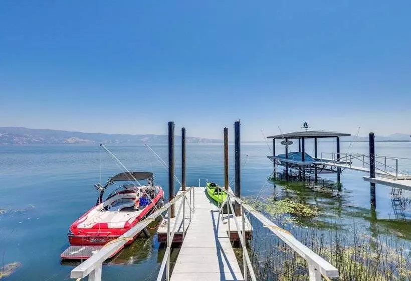 Spacious Lakeport House On Clear Lake W/ Dock