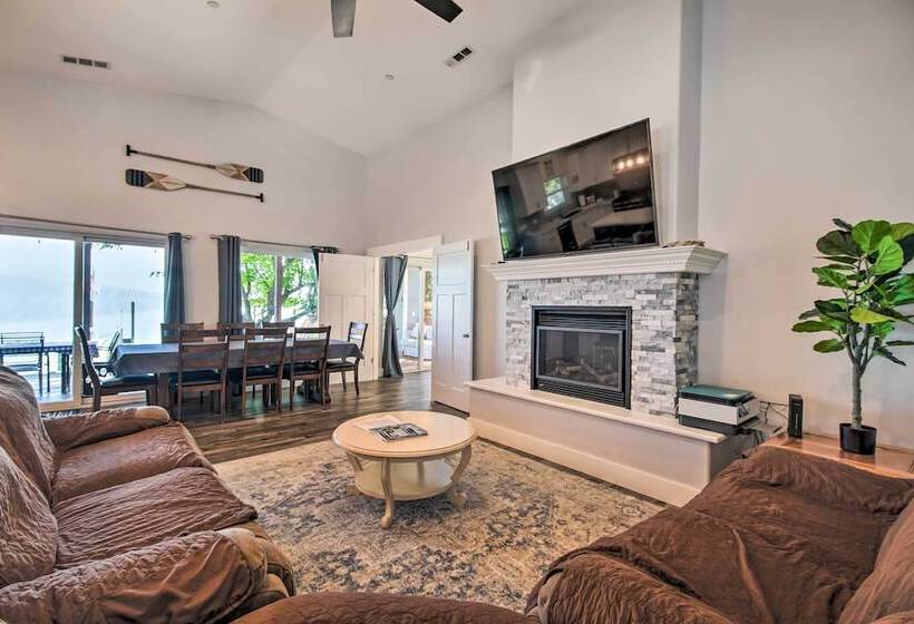 Spacious Lakeport House On Clear Lake W/ Dock