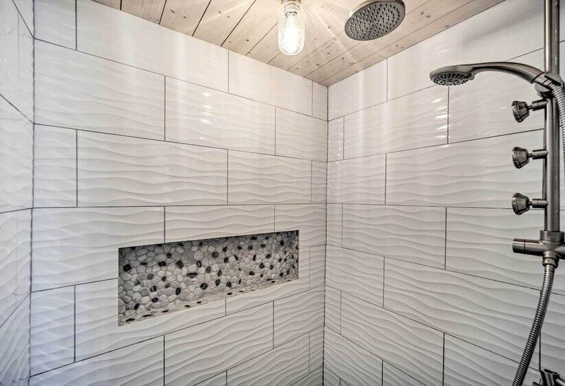 Stunning Blanco Home W/ Direct River Access!