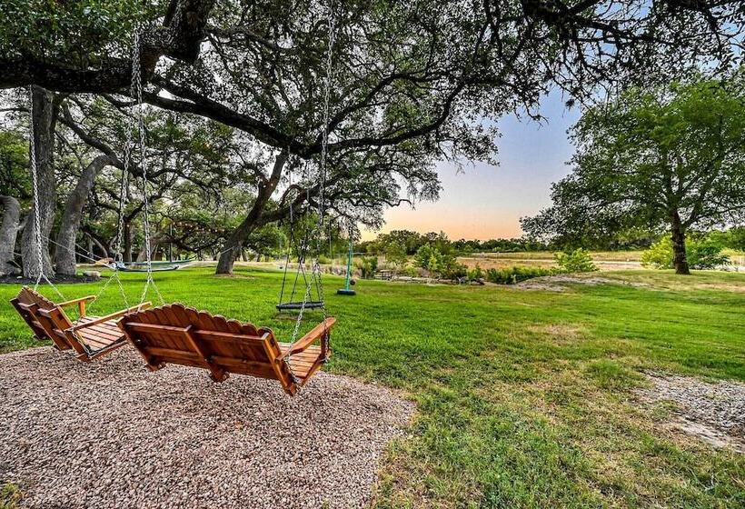 Stunning Blanco Home W/ Direct River Access!