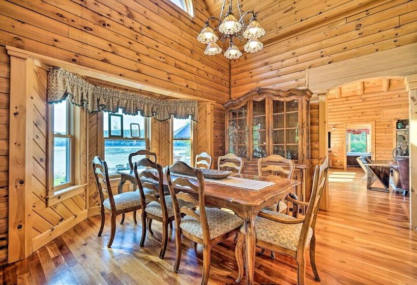 Stunning Vermont Cabin W/ Private Lake Access