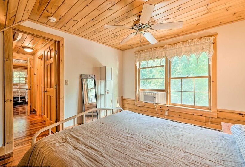 Stunning Vermont Cabin W/ Private Lake Access