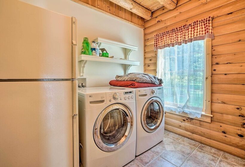 Stunning Vermont Cabin W/ Private Lake Access