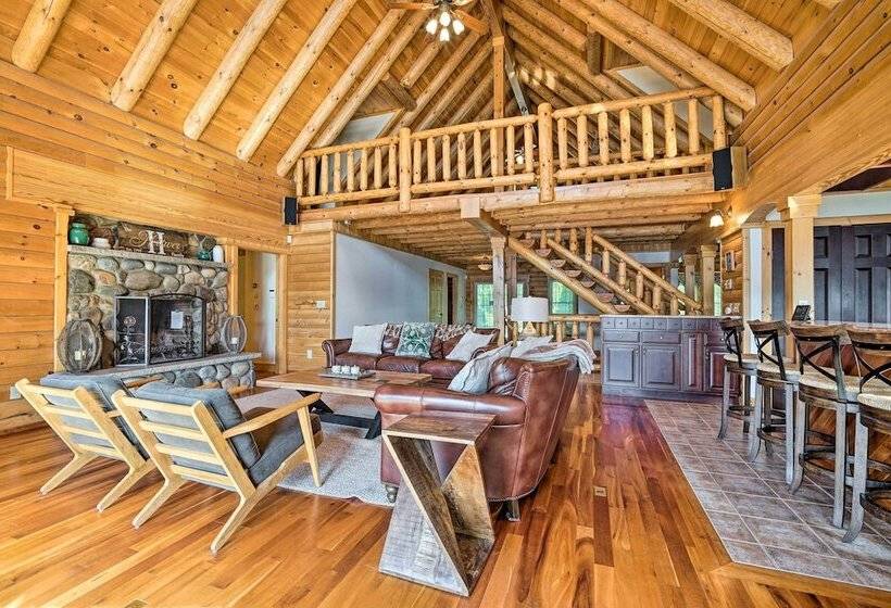 Stunning Vermont Cabin W/ Private Lake Access