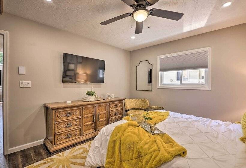 Tobyhanna Winter Escape W/ Fire Pit!