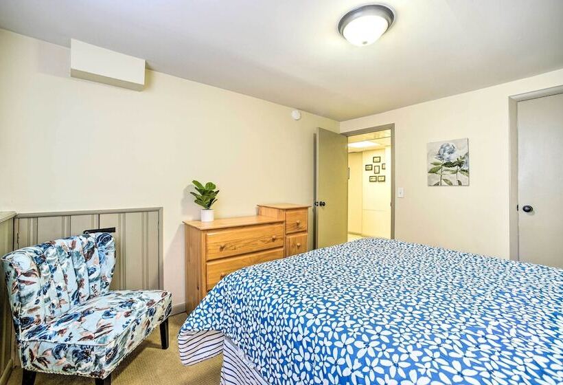 Updated Home In The Heart Of Saratoga Springs