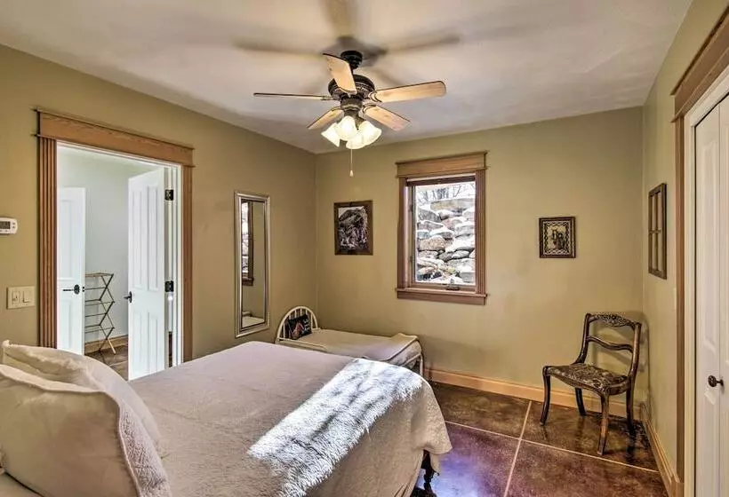 Bozeman Getaway On The Prairie W/ Patio & Grill