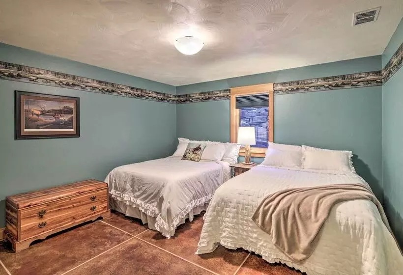 Bozeman Getaway On The Prairie W/ Patio & Grill