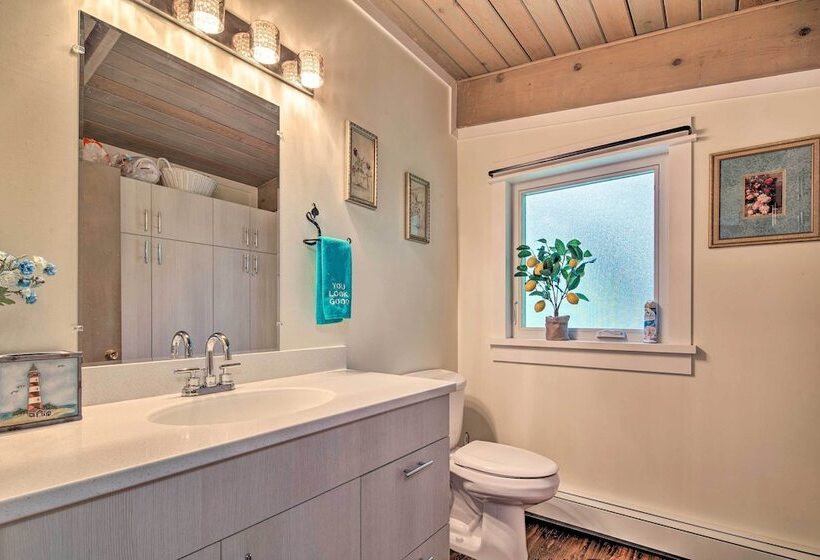 Waterfront House W/ Glacial Views   Near Downtown!