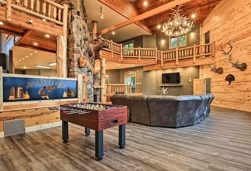 Waterfront Lake Mille Lacs Lodge W/ Deck + Grill!