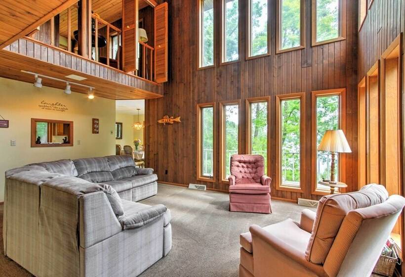 Waupaca Lakefront Home W/ Pool Table & Dock!