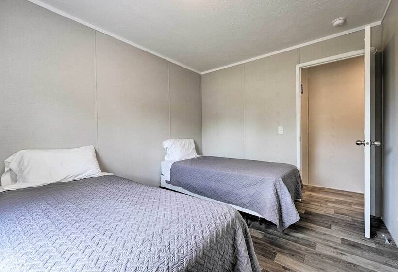 Cassopolis Escape, Near Stevens Memorial Park