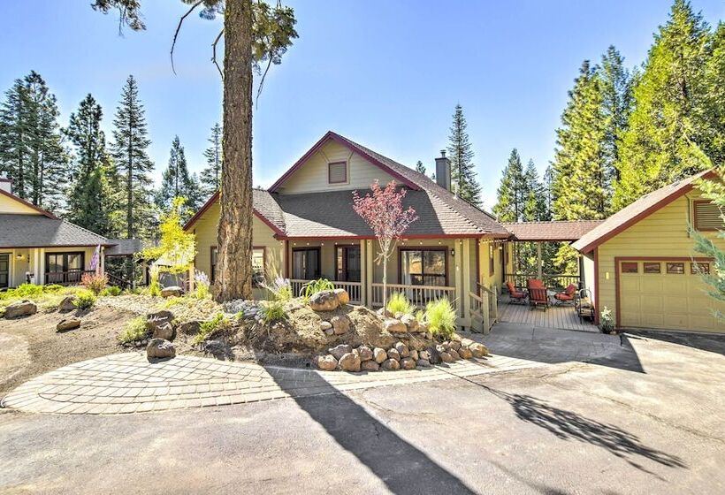 Charming Chester Home W/ Furnished Porch!