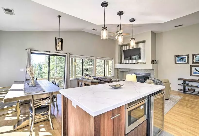 Charming Chester Home W/ Furnished Porch!