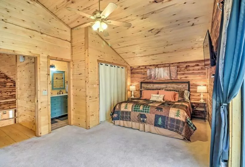 Charming Mountain View Cabin ~ 8 Mi To Dtwn!