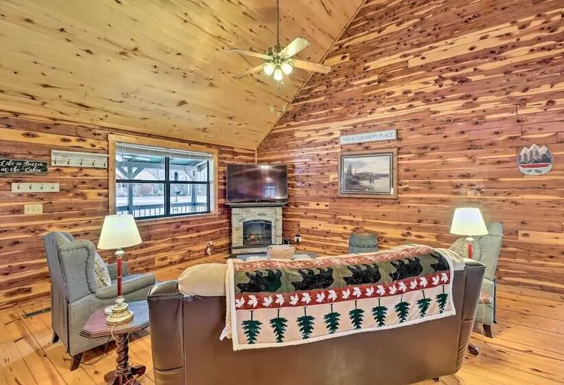 Charming Mountain View Cabin ~ 8 Mi To Dtwn!