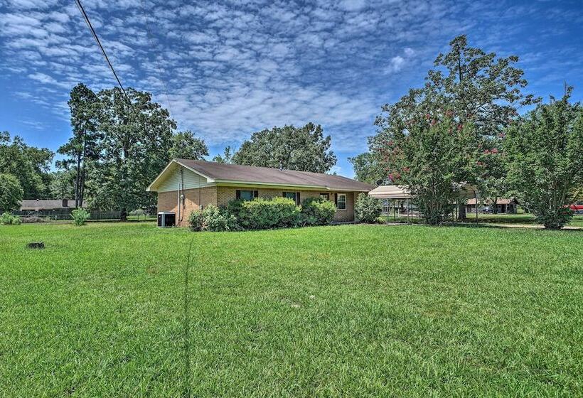 Cozy Murfreesboro Home Near Local Attractions!