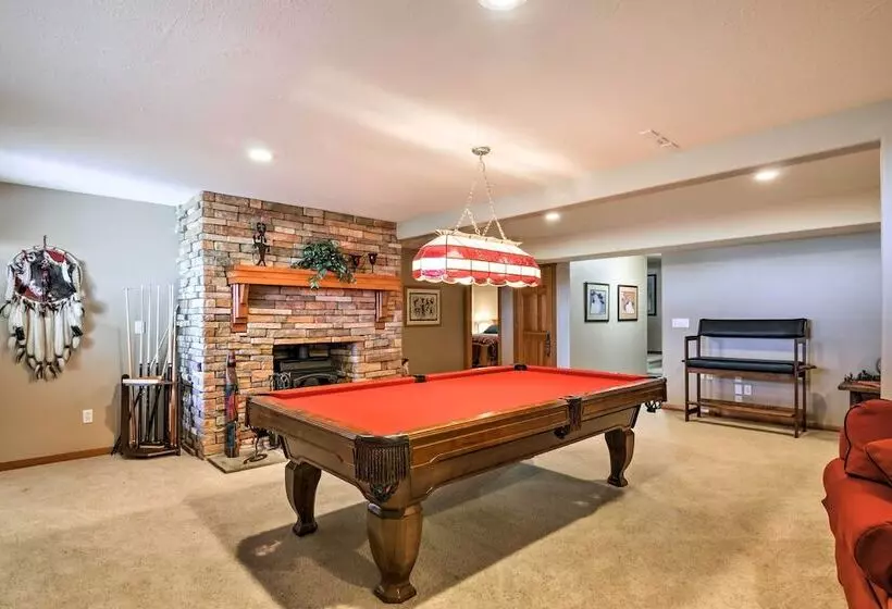 Custom Home W/ Decks In Boulder! Gateway To Parks!