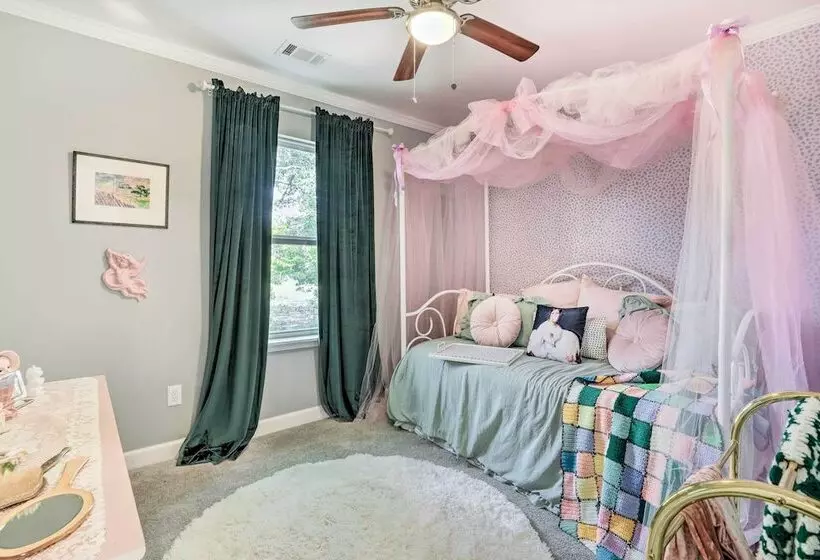 Eclectic Atlanta Abode < 3 Mi To Downtown!
