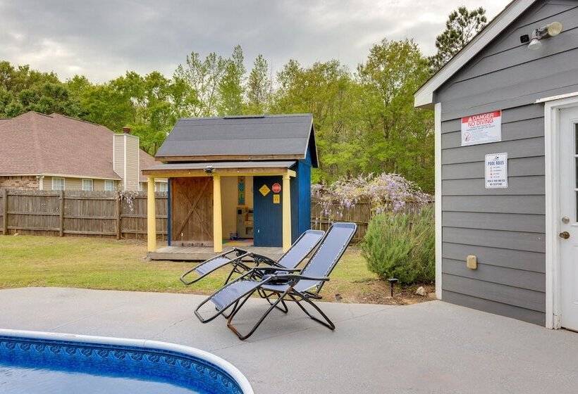 Ocean Springs Beach House W/ Saltwater Pool!