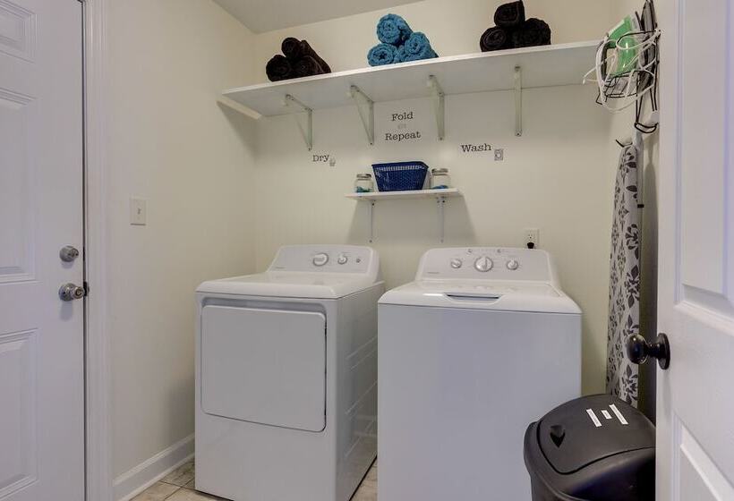 Ocean Springs Beach House W/ Saltwater Pool!