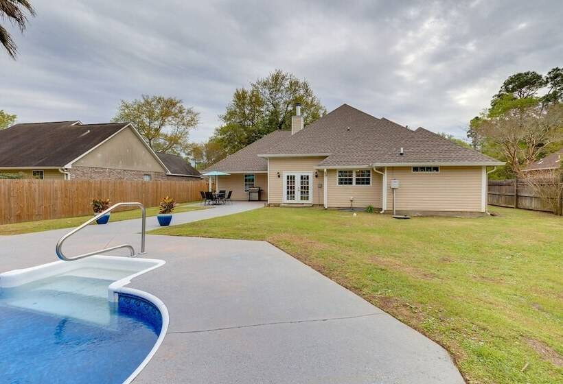 Ocean Springs Beach House W/ Saltwater Pool!