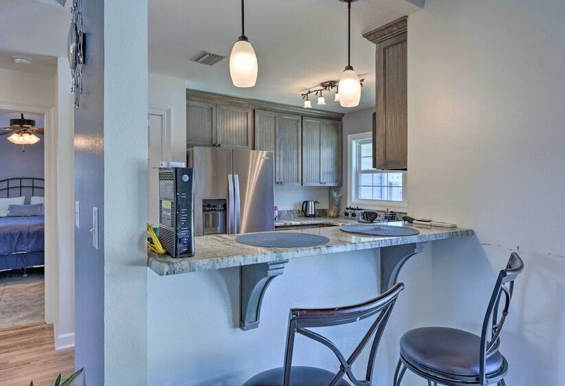 Ocean Springs Beach House W/ Saltwater Pool!