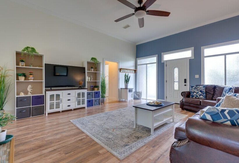 Ocean Springs Beach House W/ Saltwater Pool!